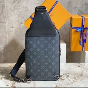 Avenue Slingbag PM *NEW*